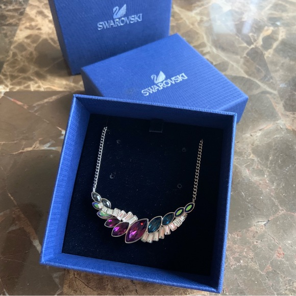 New Swarovski Crystal Necklace - Picture 1 of 8
